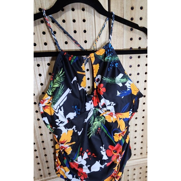 Luna Wave Women's One Piece Swimsuit Halter Neck Hollow Front Ruched Beach Wear - Picture 5 of 10